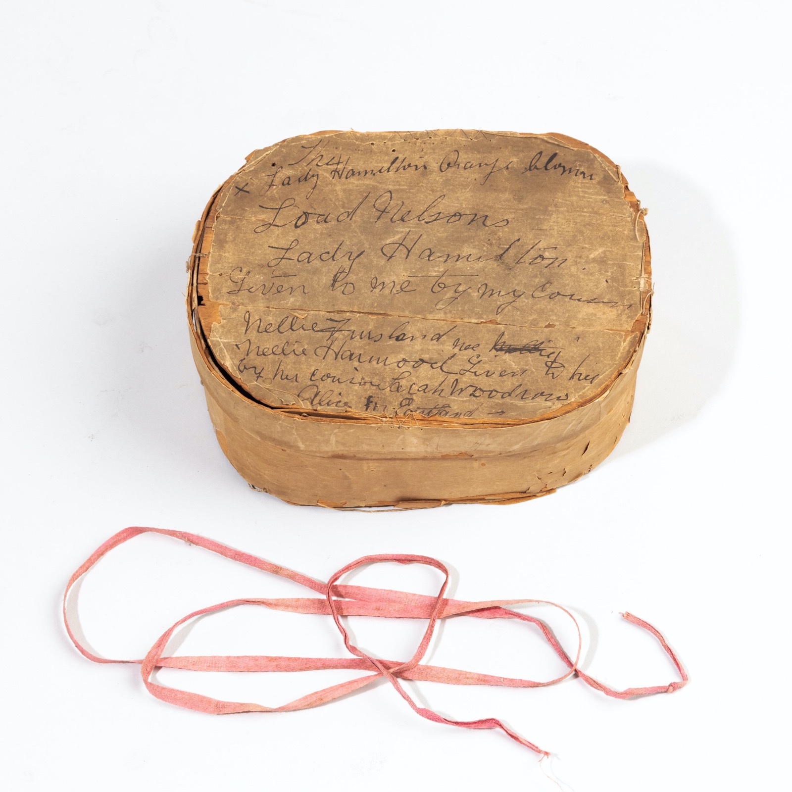 Emma, Lady Hamiltons ‘Orange Blossom’ Box for her Wedding Flowers (1 of 5)