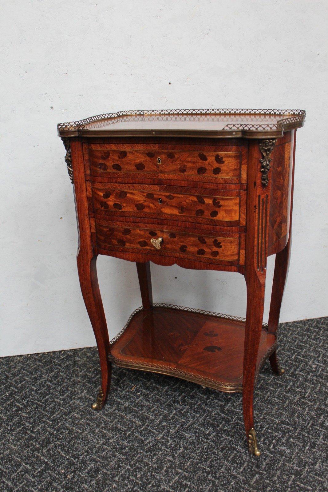 Kingwood Chest c.1900 (1 of 6)