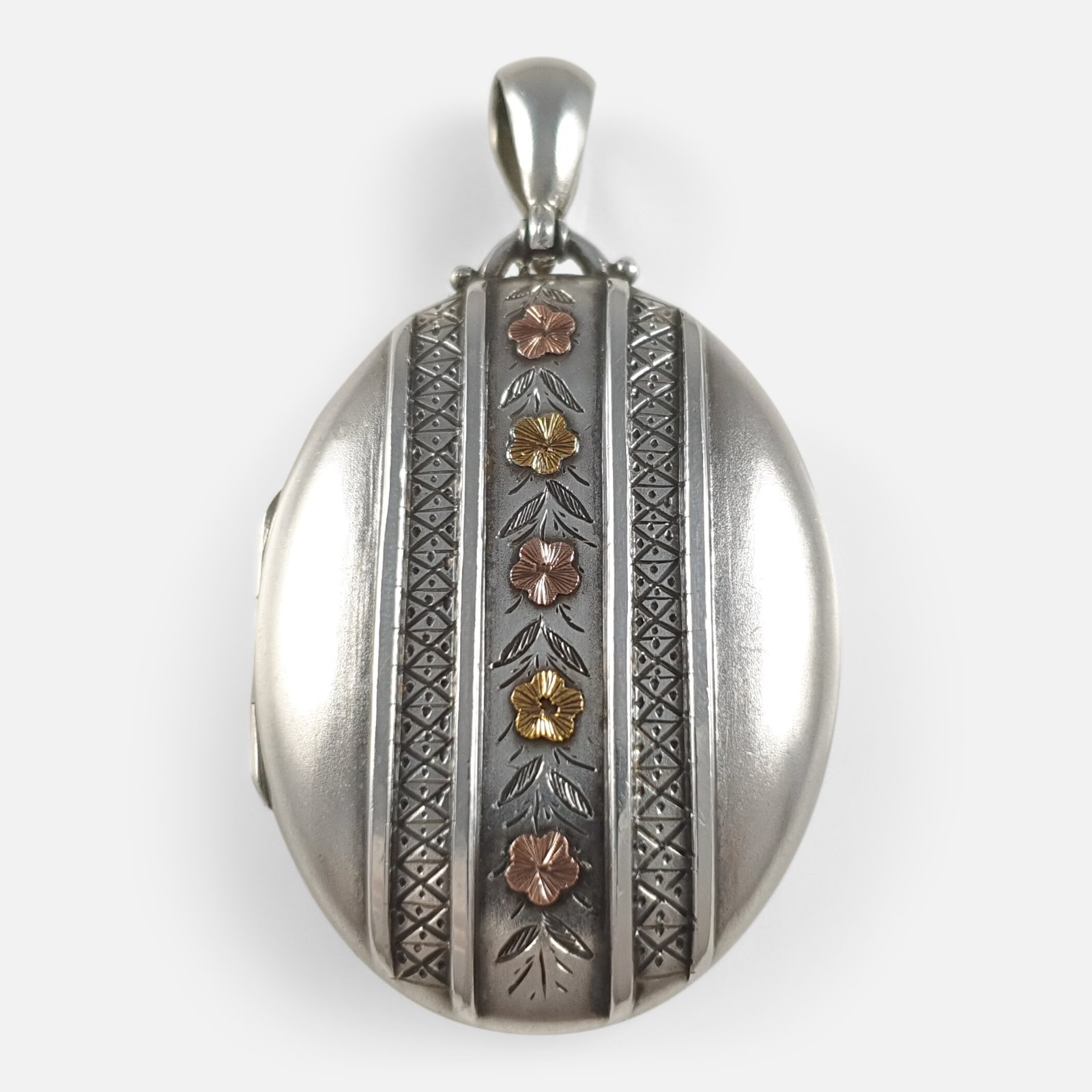 Victorian Sterling Silver Locket, Birmingham 1881 (1 of 1)