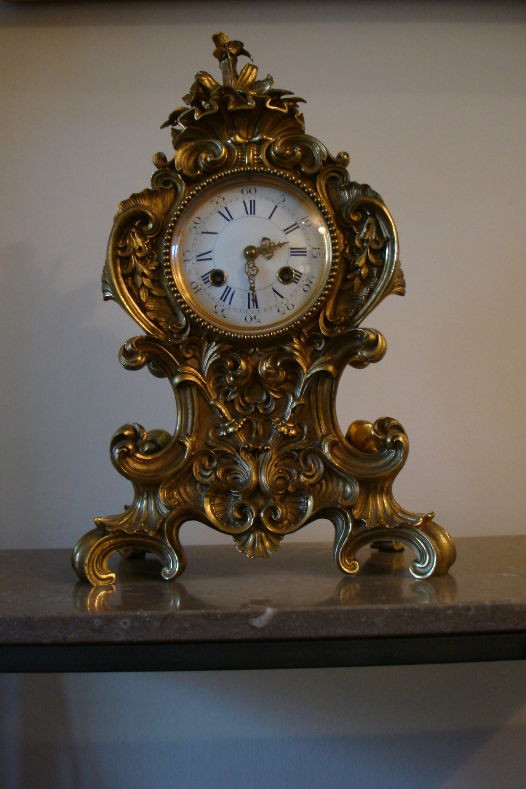 French Gilt Brass Mantel Clock c.1890 (1 of 3)
