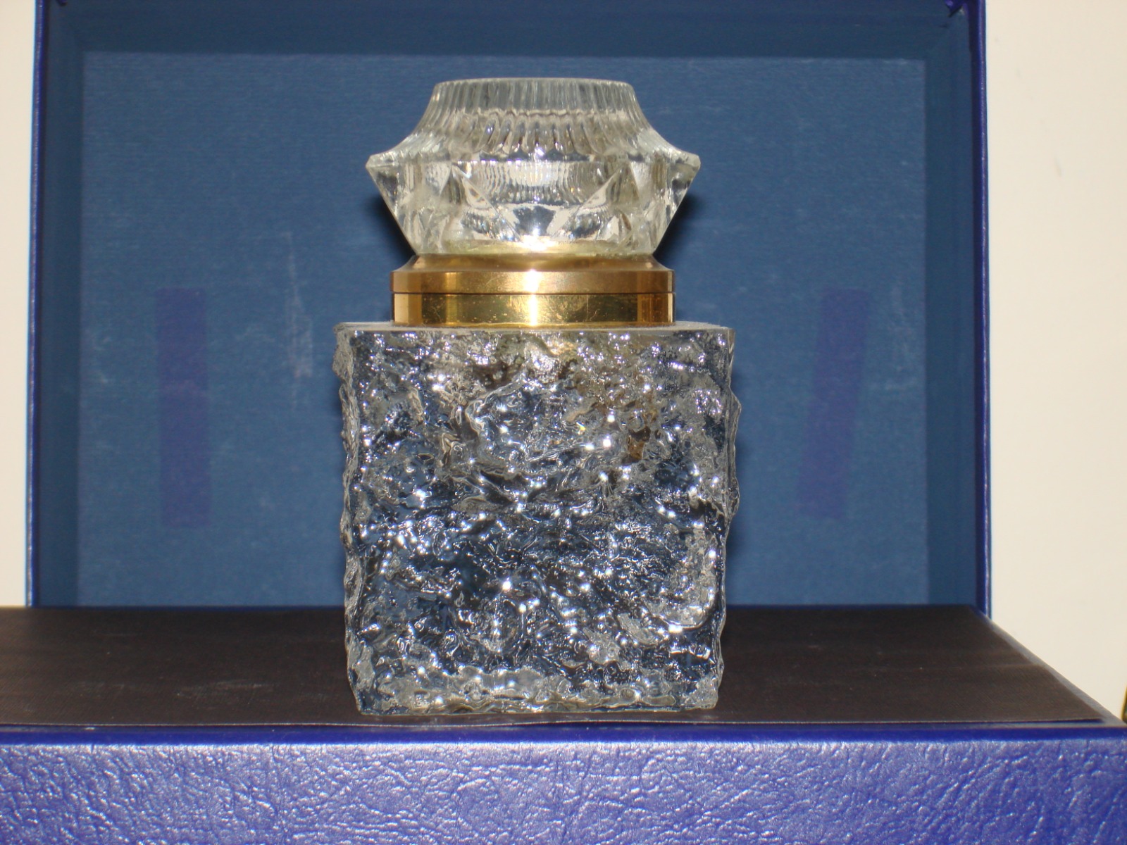 Edwardian Pressed Glass Inkwell (1 of 1)