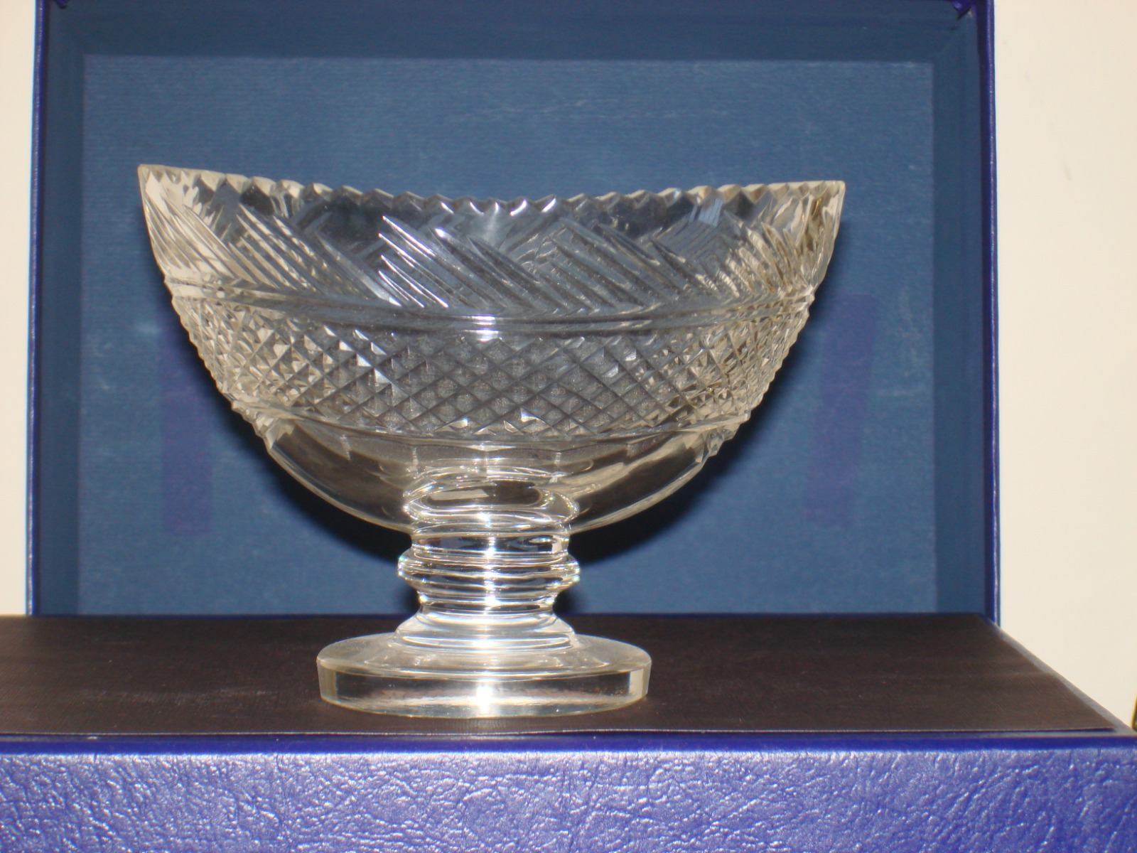 Pair of Early 19th Century Sweetmeat Bowls (1 of 2)