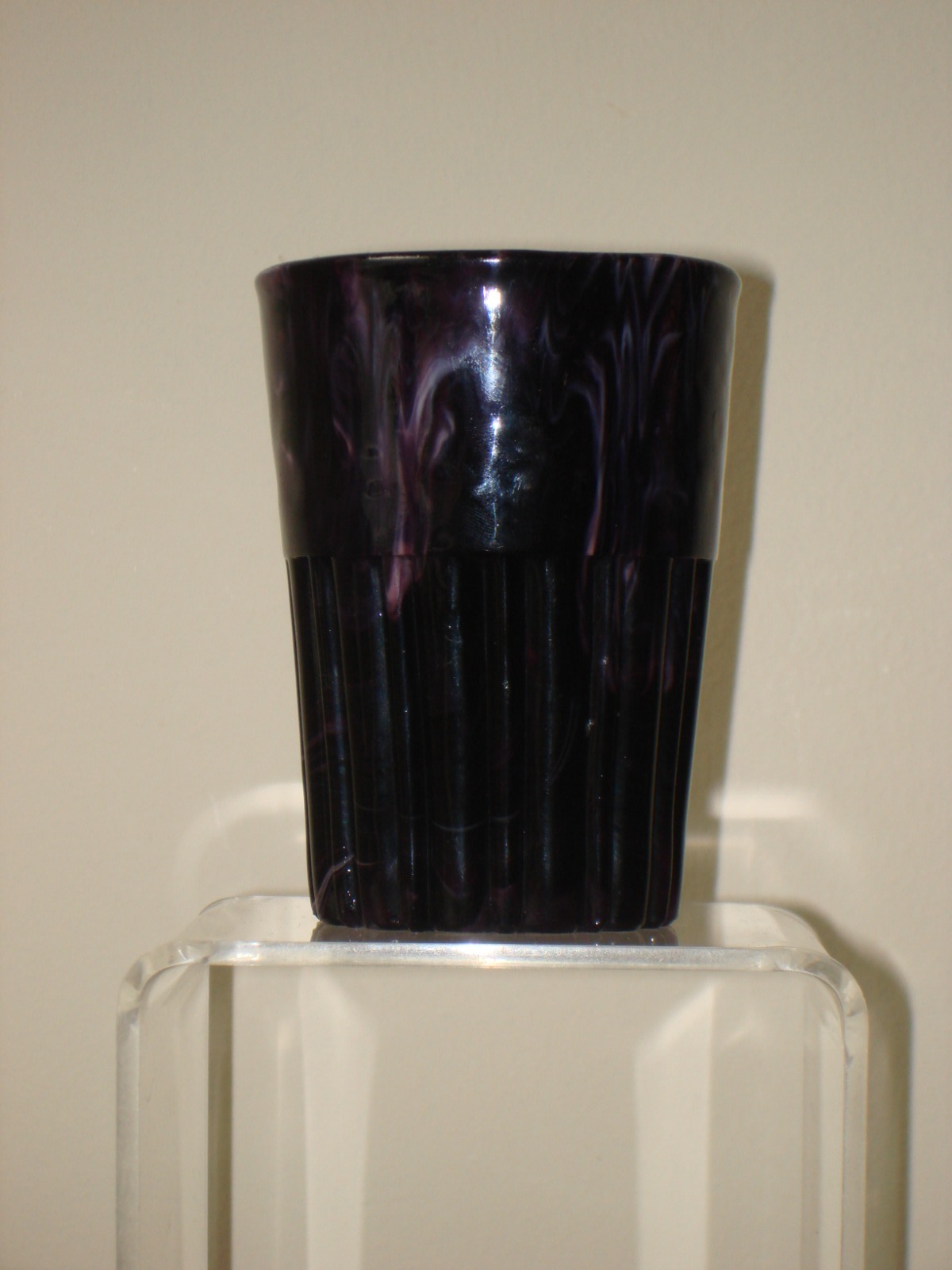 Purple Marble or Slag Glass Tumbler (1 of 1)