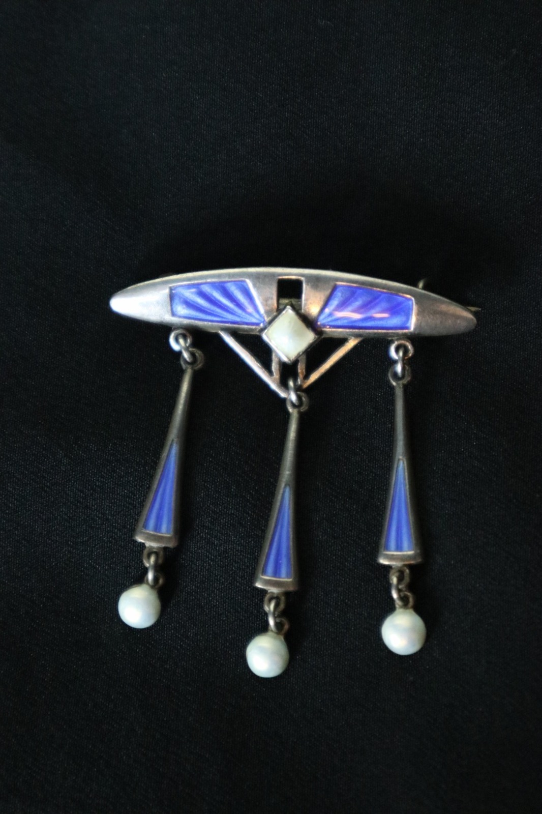 Art Nouveau / Jugendstil Silver & Blue / Pearl Guilloche Enamel Brooch by Norwegian Silversmith, Clement Berg c.1900 (1 of 17)