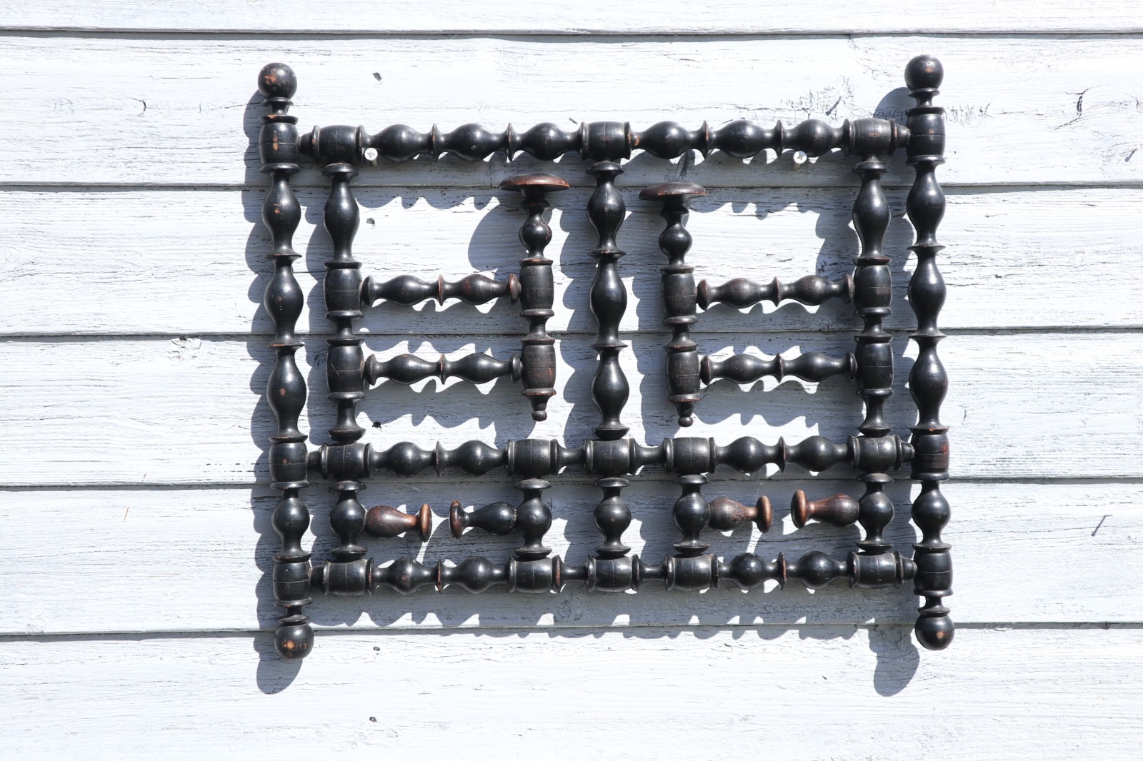 Victorian Ebonised, Bobbin Turned Wall Mounted Hat, Wig, Tie Stand / Hanger / Tree or Rack c.1870 (1 of 33)