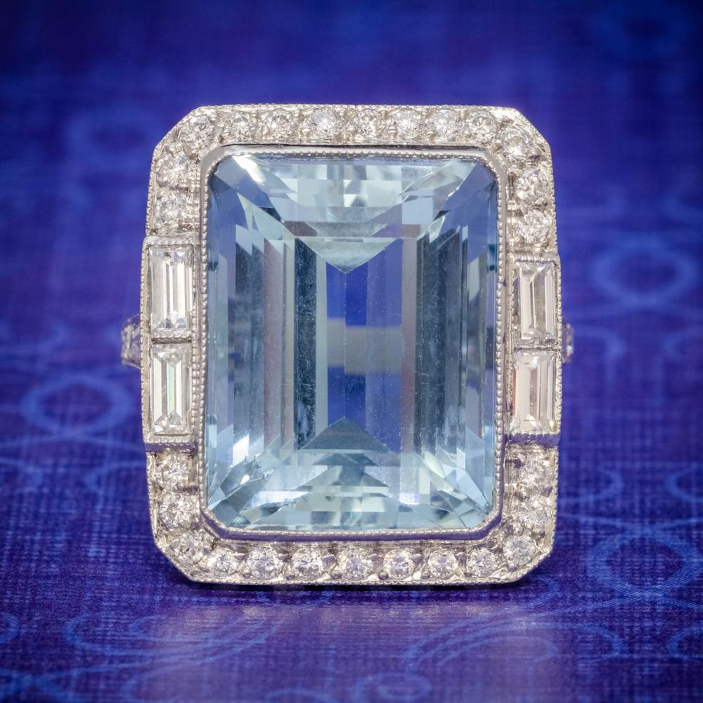 Art Deco Aquamarine Ring Platinum 18ct Aqua c.1930 (1 of 7)