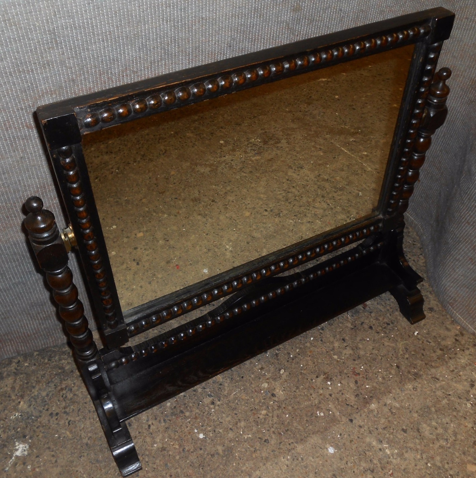 Oak Toilet Mirror c.1920 (1 of 7)