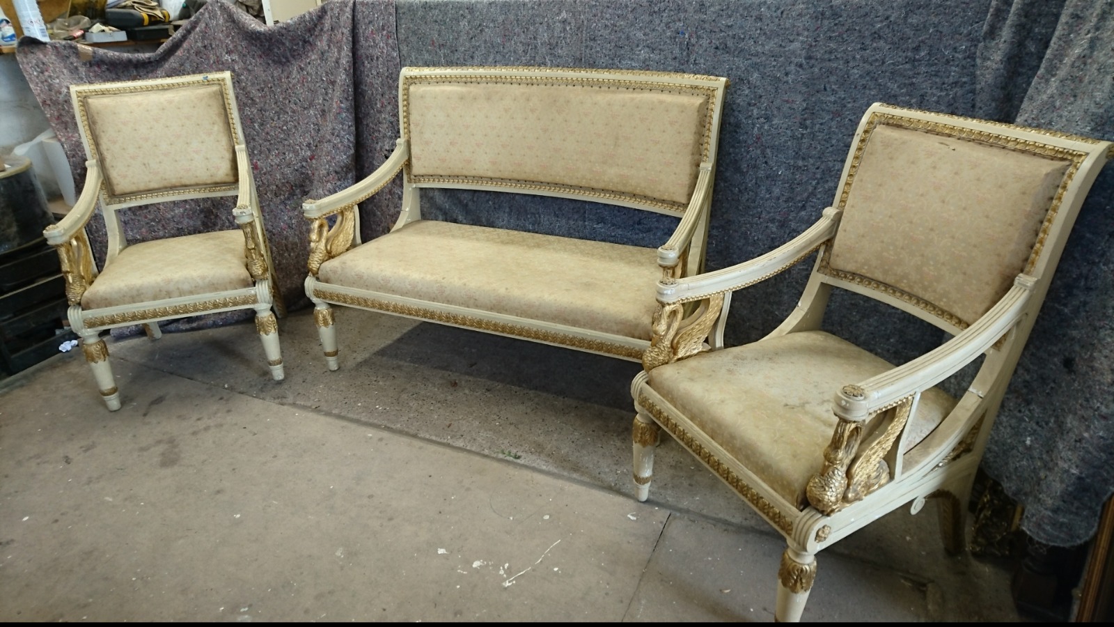 Painted Sofa & 2 Chairs (1 of 15)