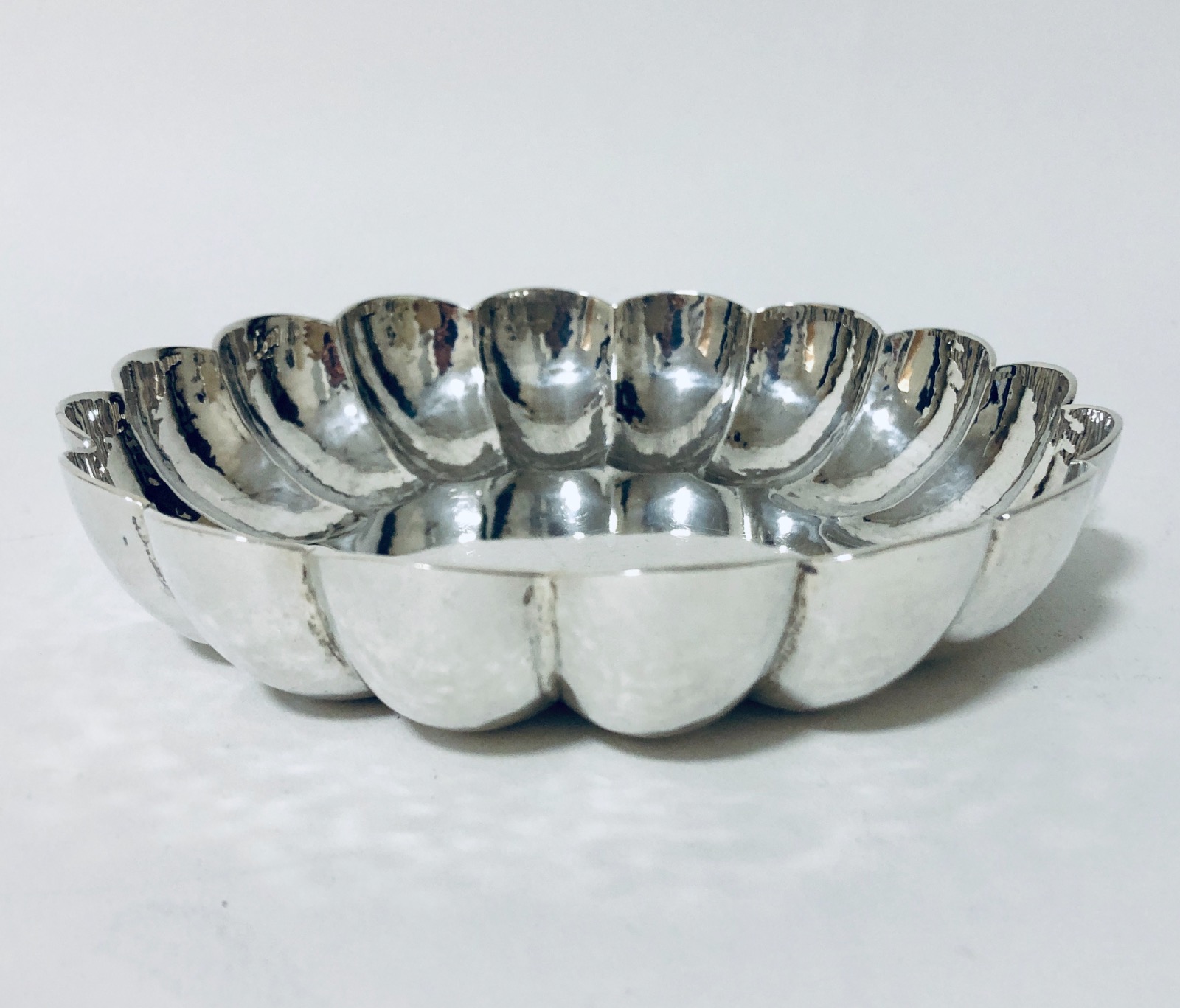 Solid Sterling Silver Scalloped Bowl (1 of 7) Solid Sterling Silver Scalloped Bowl (1 of 7)