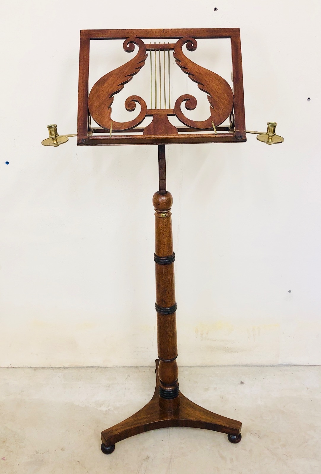 Antique Regency Mahogany Adjustable Music Stand LA208992