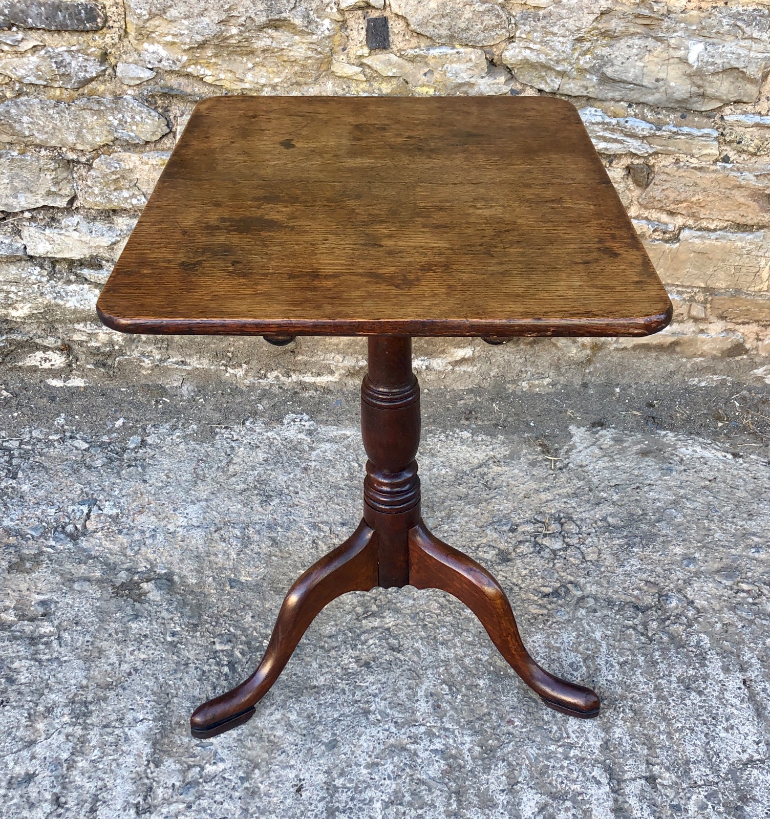 Antique Georgian Oak Tilt Top Occasional Table (1 of 14) Antique Georgian Oak Tilt Top Occasional Table (1 of 14)