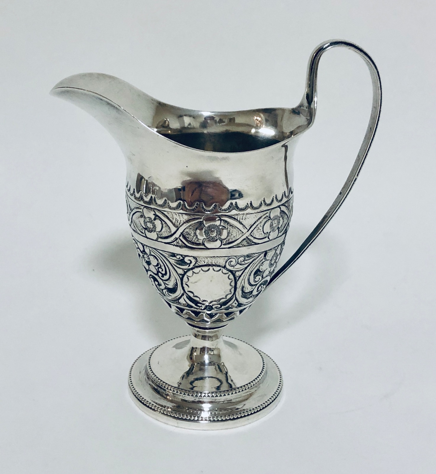 Antique Victorian Solid Silver Milk Cream Jug (1 of 1) Antique Victorian Solid Silver Milk Cream Jug (1 of 1)