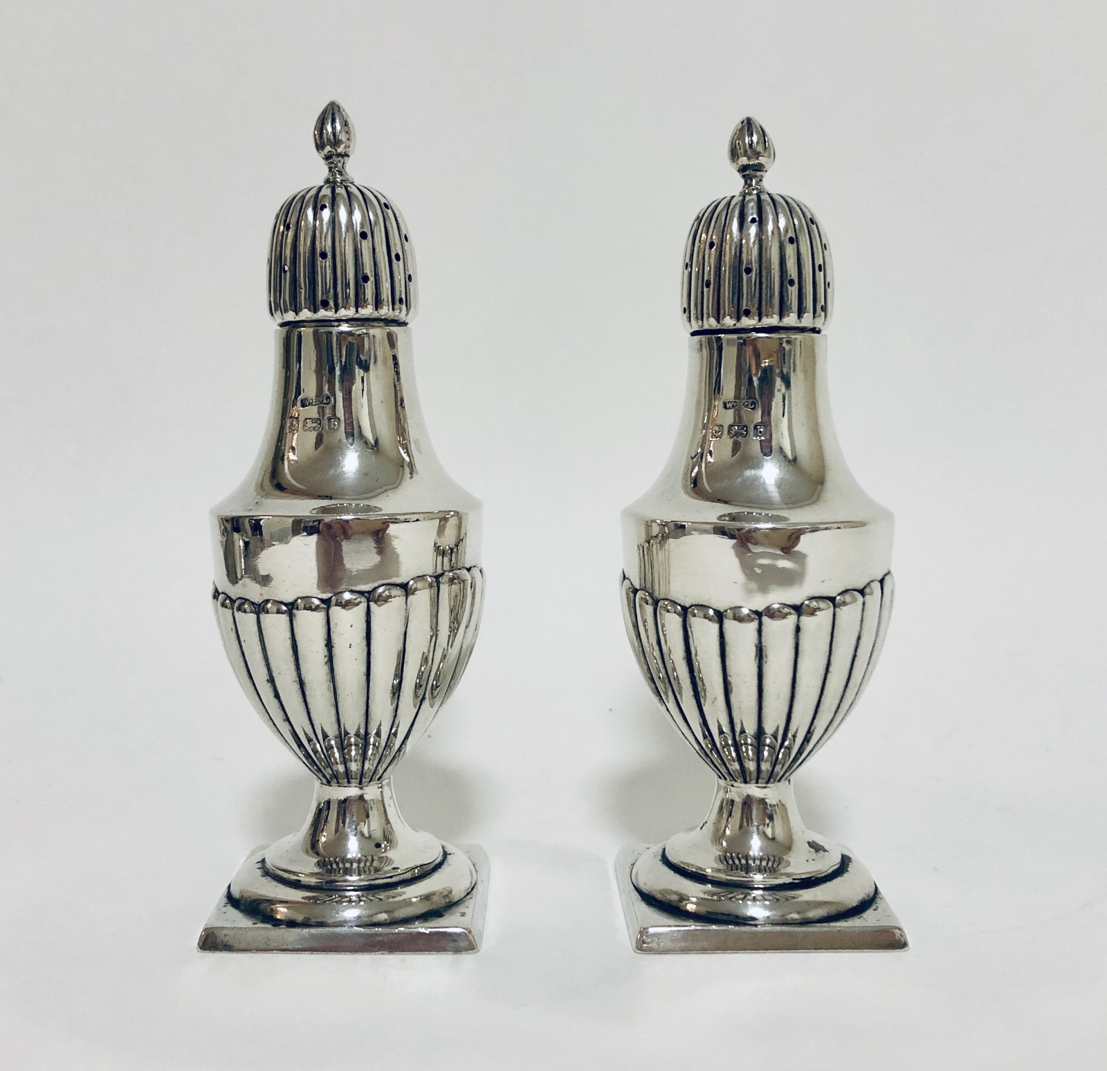 Pair of Antique Victorian Solid Silver Pepper Shakers Pepperettes (1 of 1) Pair of Antique Victorian Solid Silver Pepper Shakers Pepperettes (1 of 1)