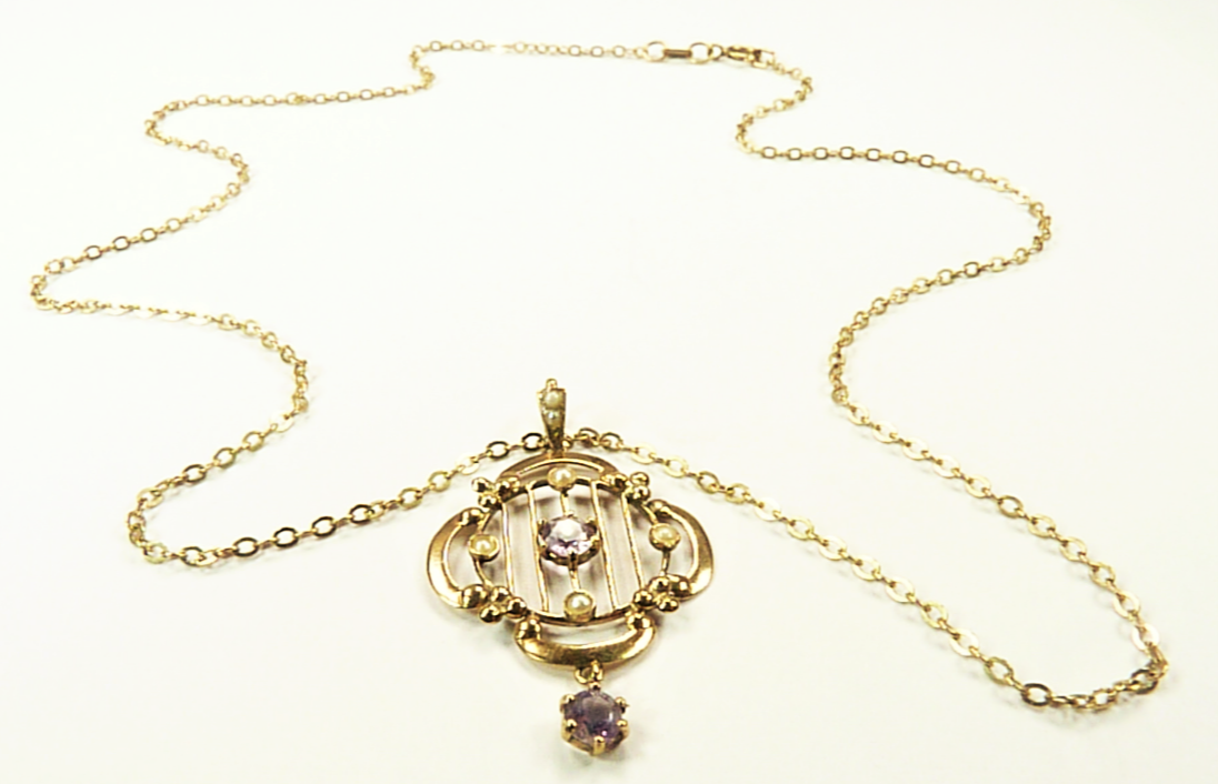 Antique Hallmarked Gold Pendant & Necklace (1 of 10)