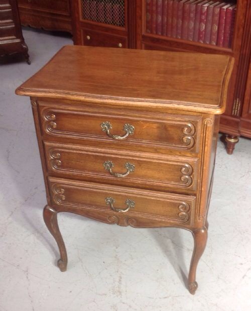 French Oak Chest c.1920 (1 of 6) French Oak Chest c.1920 (1 of 6)