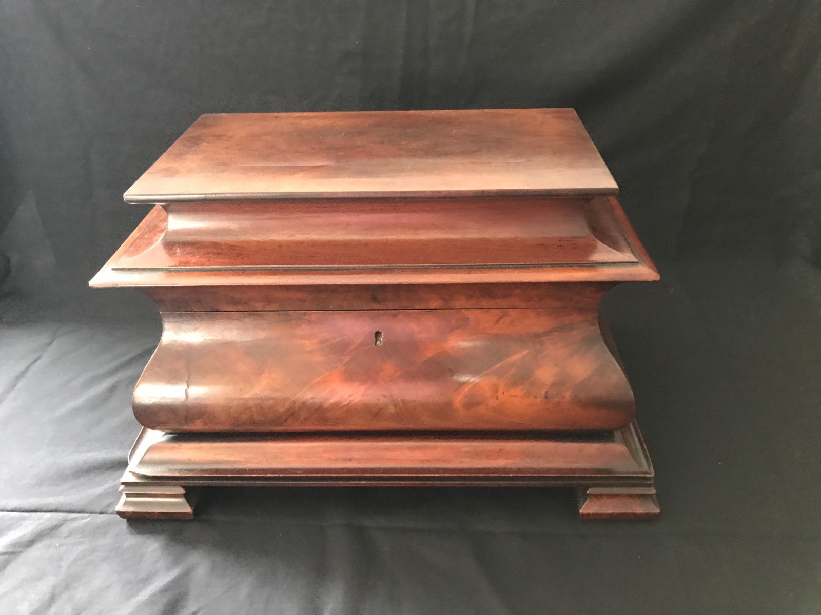 undefined - main image