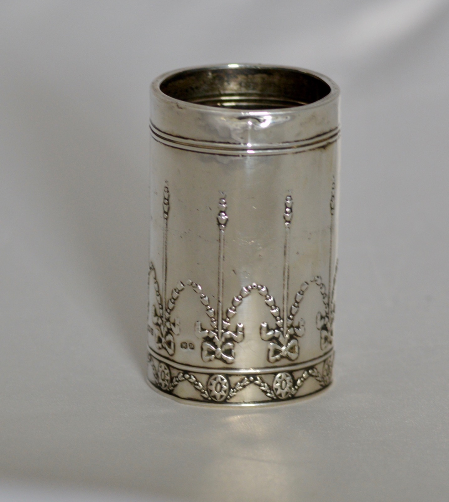 1912 Solid Silver Perfume / Bottle Holder by Birmingham Silversmith Henry Matthews (1 of 7)