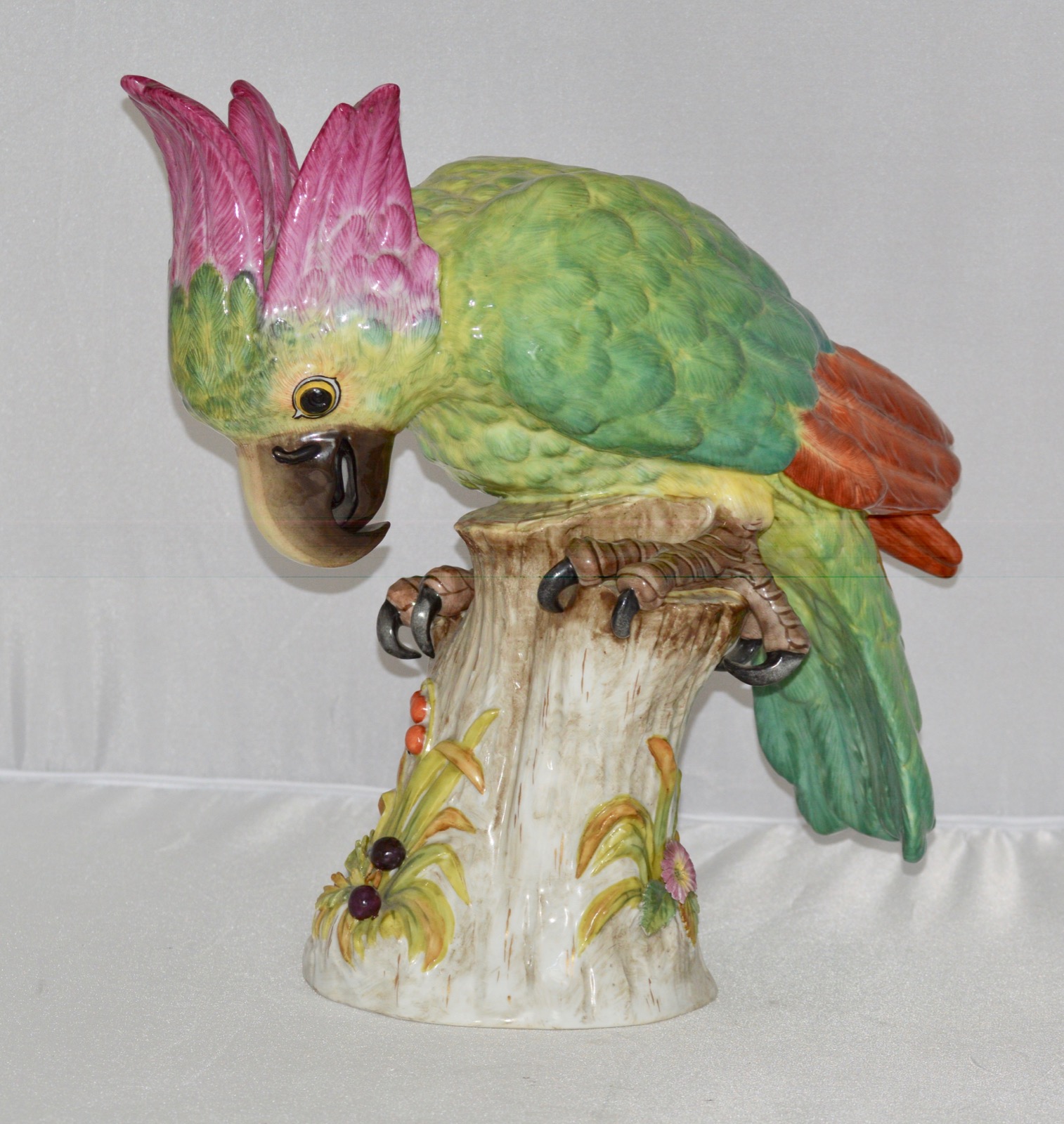 Sunning Carl Thieme, Late 19th Century, Potschappel, Figure of a Kakadu (1 of 13) Sunning Carl Thieme, Late 19th Century, Potschappel, Figure of a Kakadu (1 of 13)