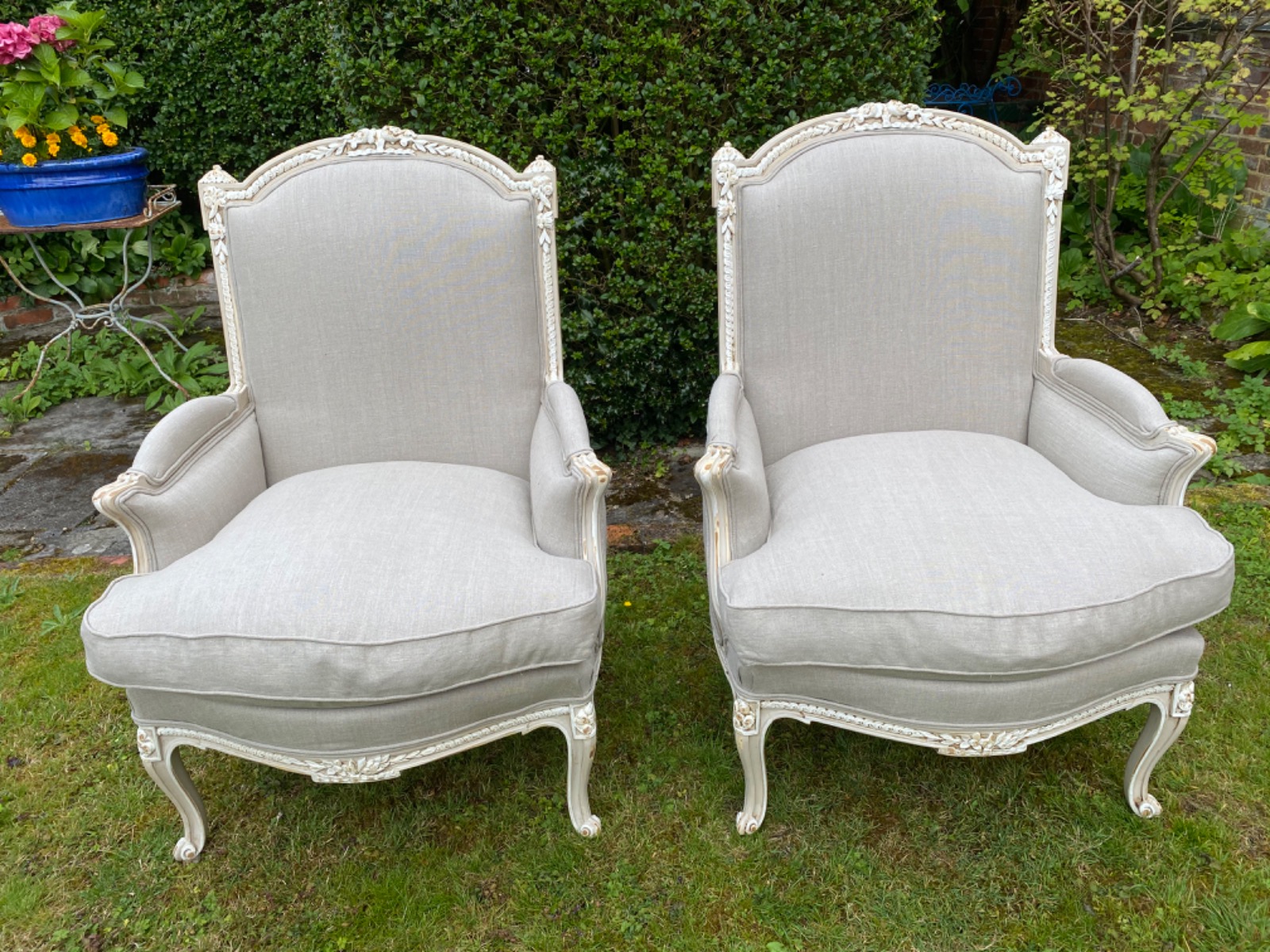 Pair of Large Upholstered French Armchairs (1 of 9) Pair of Large Upholstered French Armchairs (1 of 9)