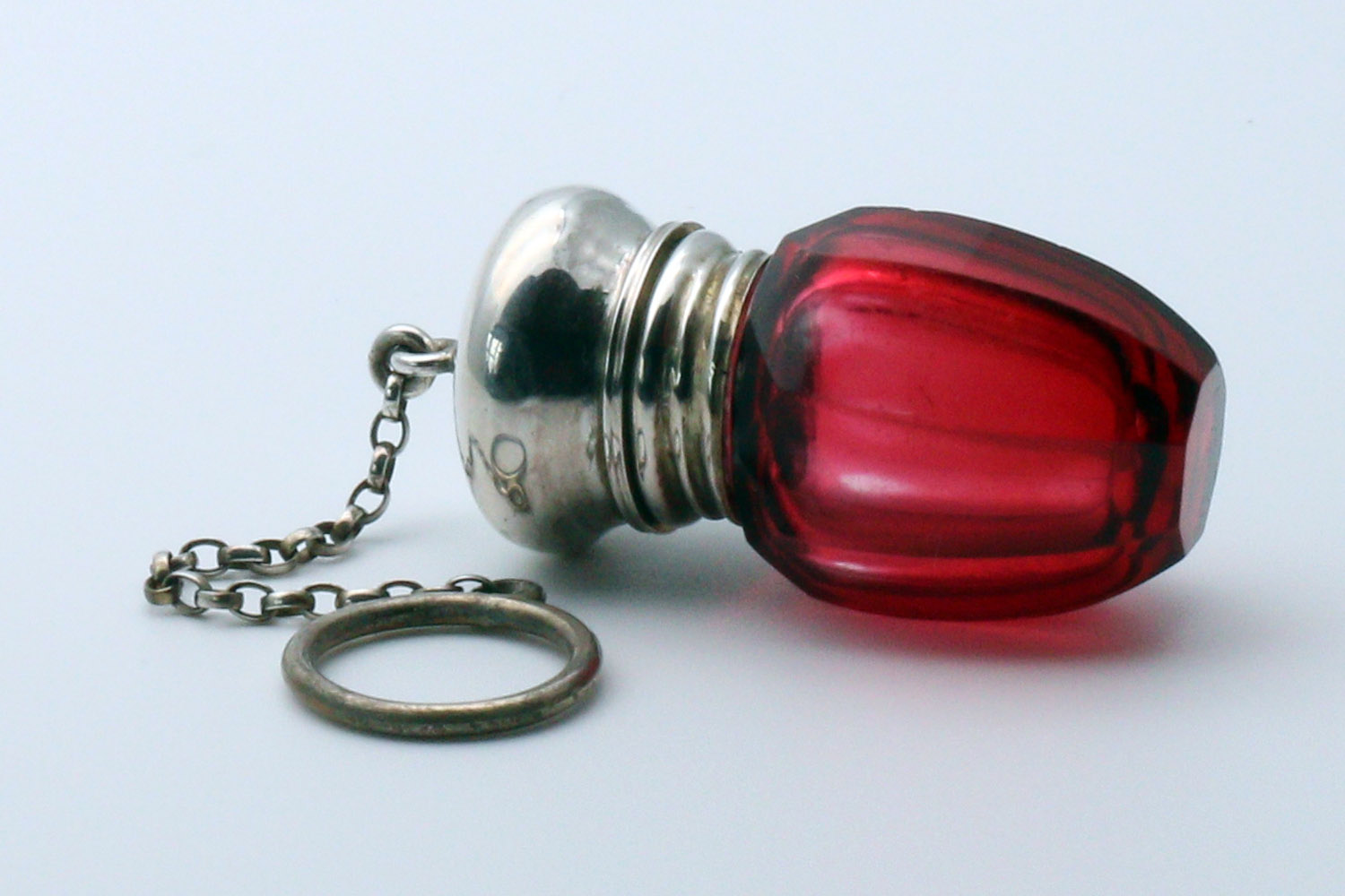 Victorian Vinaigrette in the Form of An Acorn (1 of 2)