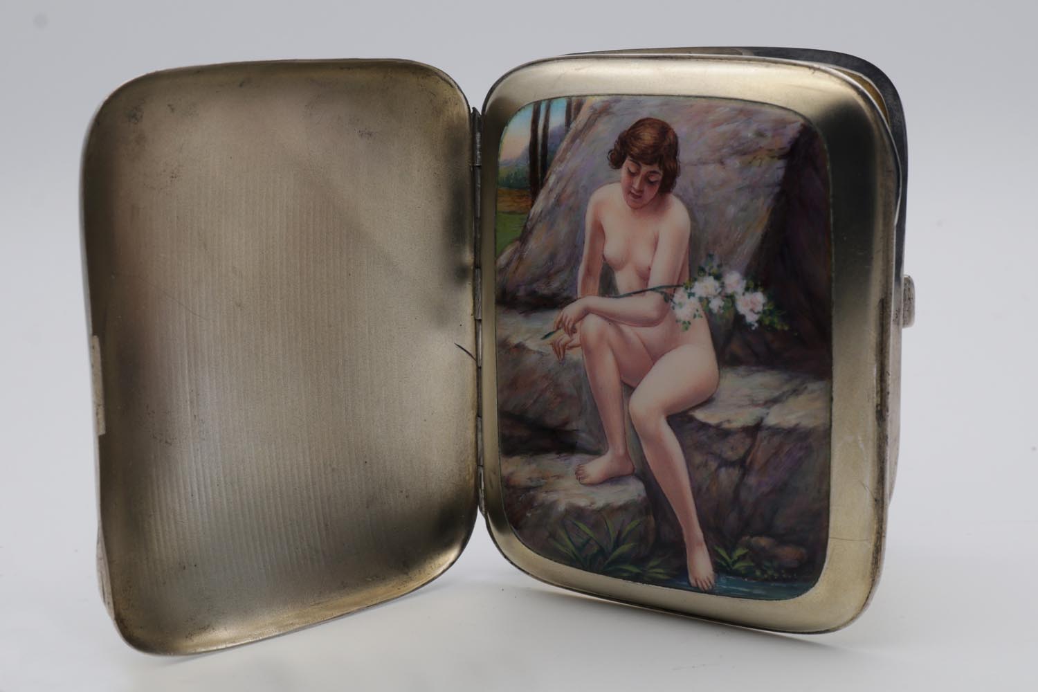 Secret Naughty Cigarette Case (1 of 6)