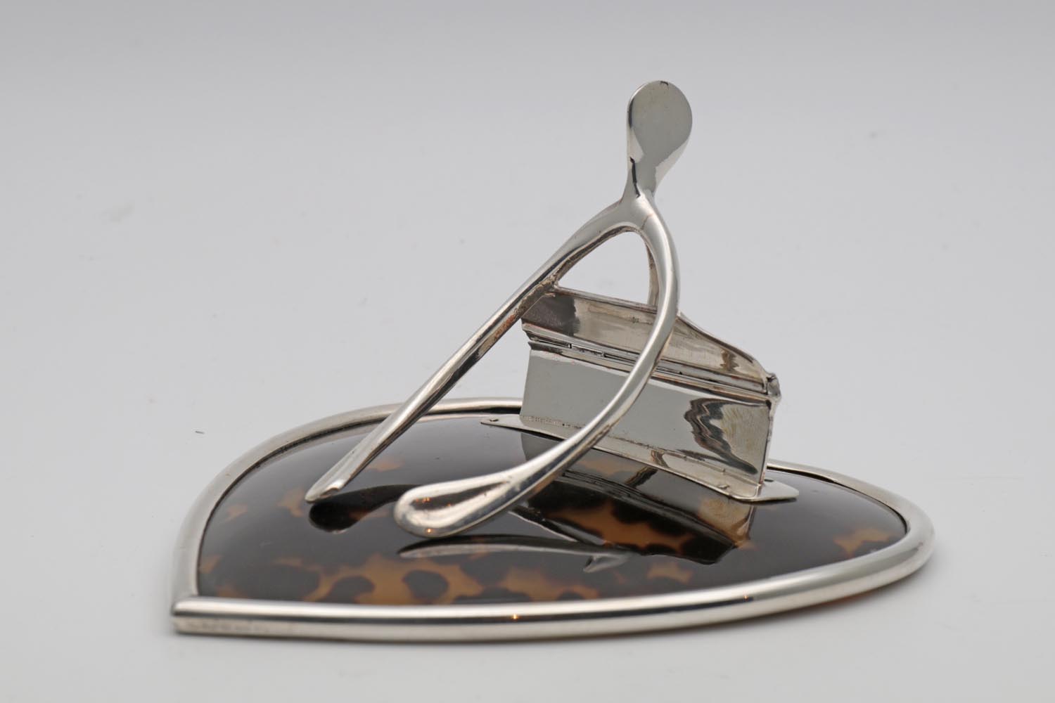 Desk Tidy 1918 (1 of 4)