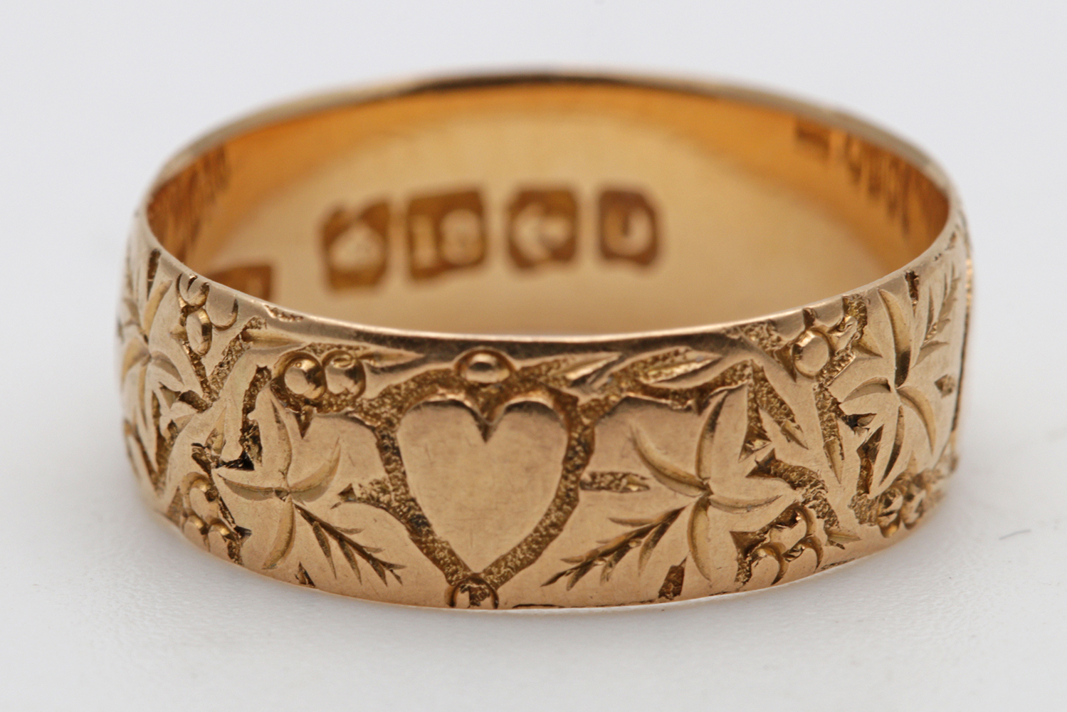 Mid Victorian 18ct Gold Ring (1 of 2) Mid Victorian 18ct Gold Ring (1 of 2)