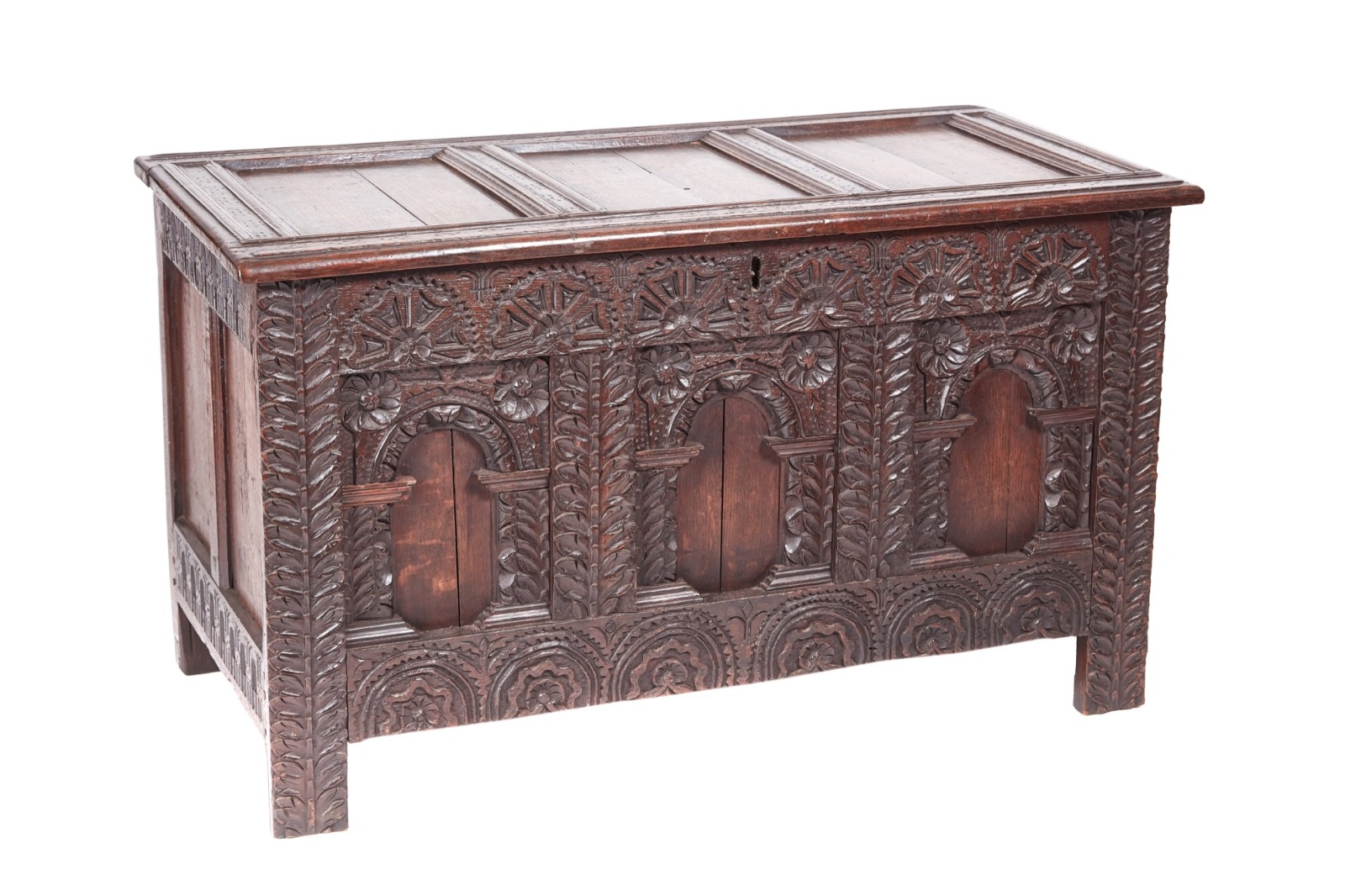 Fantastic 18th Century Antique Carved Oak Panelled Coffer (1 of 8) Fantastic 18th Century Antique Carved Oak Panelled Coffer (1 of 8)