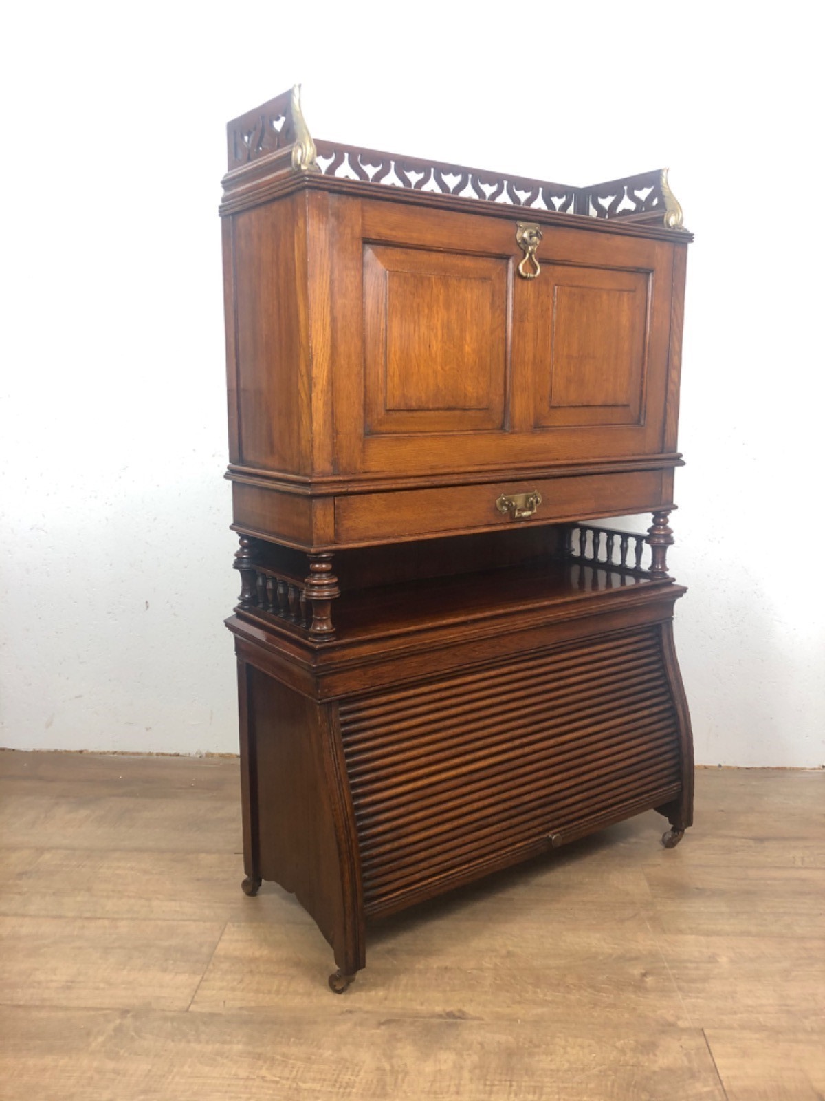 Shoolbred Oak Bureau c.1880 (1 of 4) Shoolbred Oak Bureau c.1880 (1 of 4)