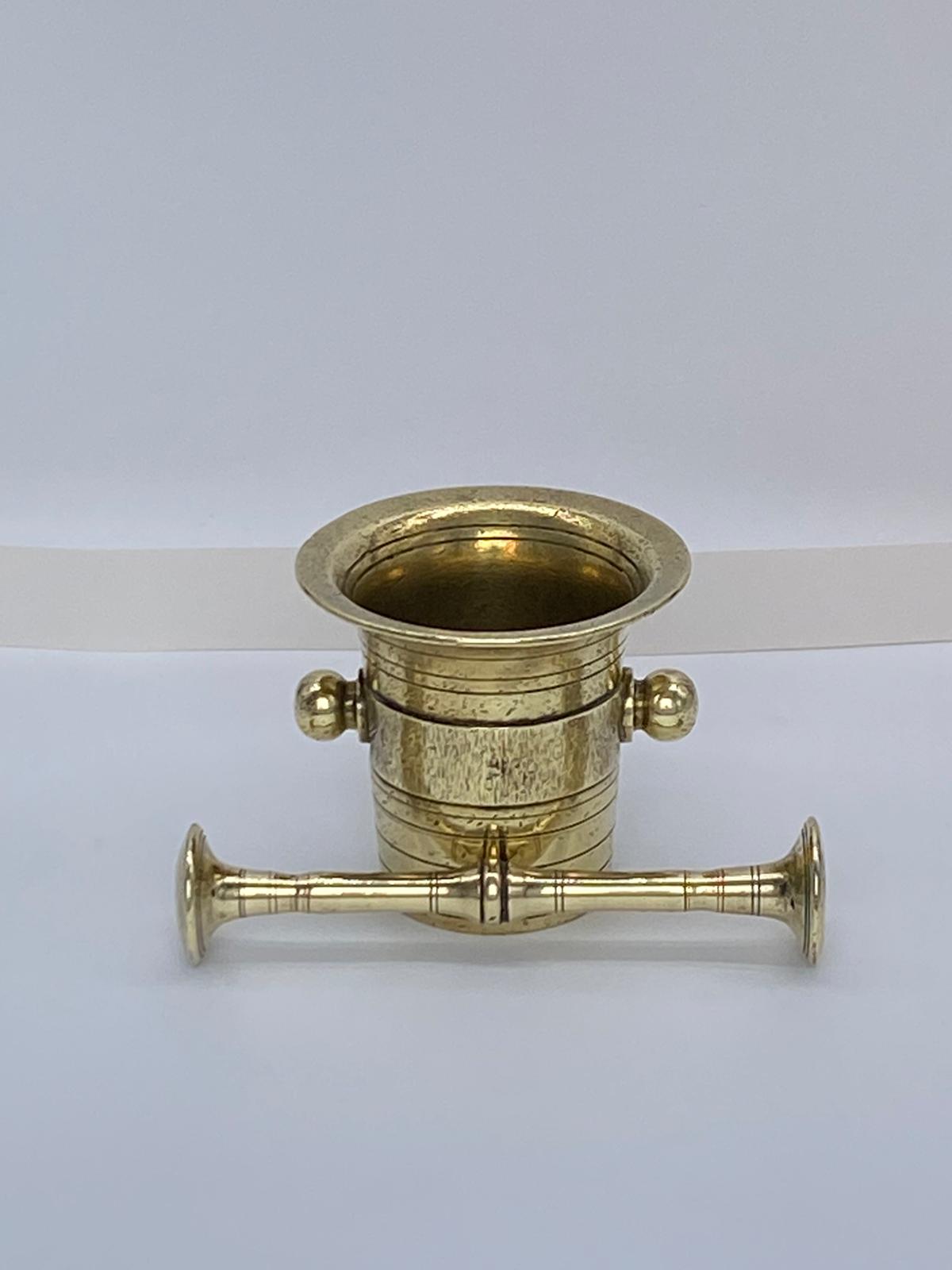 Antique Brass Pestle & Mortar c.1860 (1 of 8) Antique Brass Pestle & Mortar c.1860 (1 of 8)
