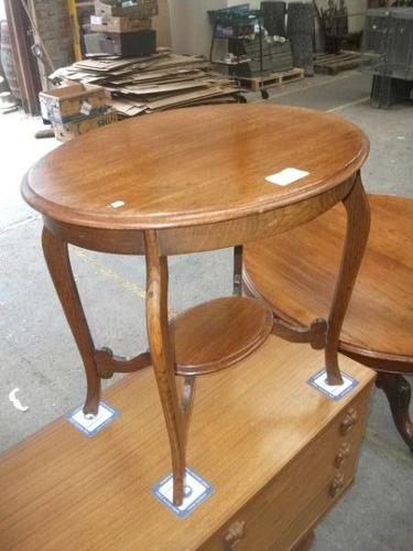 2 Tier Occasional Table (1 of 3)