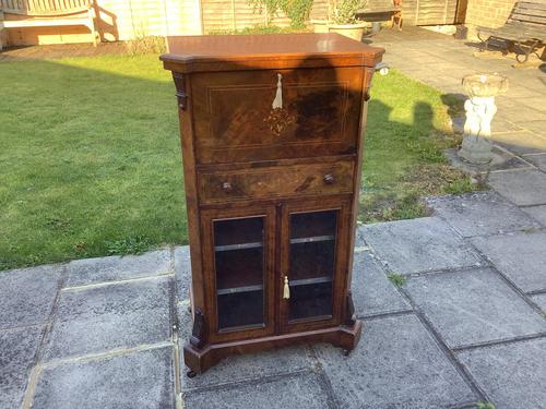 Victorian Walnut Sheet Music/ Bureau Cabinet (1 of 5) Victorian Walnut Sheet Music/ Bureau Cabinet (1 of 5)