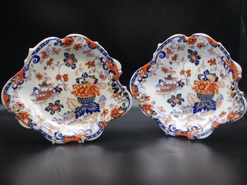 A Very Pretty Pair of Late 19th Century Porcelain Plates in the Japanese Style. (1 of 6) A Very Pretty Pair of Late 19th Century Porcelain Plates in the Japanese Style. (1 of 6)