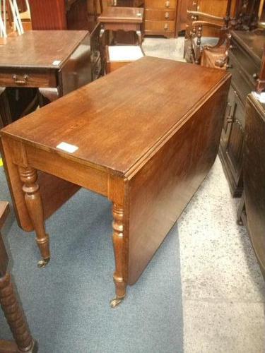 Large Gate Leg Dining Table (1 of 4) Large Gate Leg Dining Table (1 of 4)
