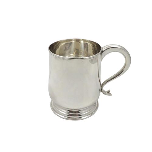 Vintage Sterling Silver Pint Mug / Tankard 1943 (1 of 8)