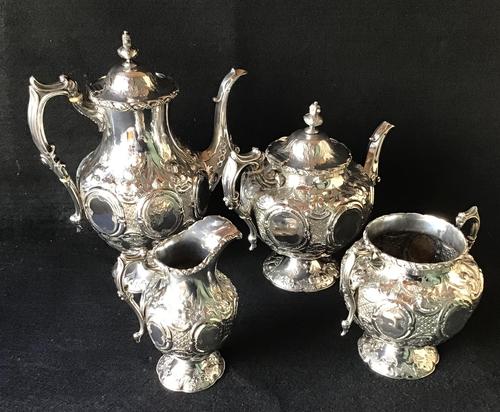 Outstanding Mid Victorian Silver Plated 4 Piece Tea Service (1 of 7) Outstanding Mid Victorian Silver Plated 4 Piece Tea Service (1 of 7)
