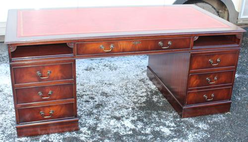 1960s Large Mahogany Pedestal Desk with Red Leather Top inset (1 of 4) 1960s Large Mahogany Pedestal Desk with Red Leather Top inset (1 of 4)