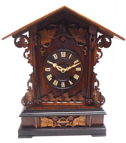 Rare Fusee Cuckoo Mantel Clock – German Black Forest Carved Bracket Clock (1 of 10)