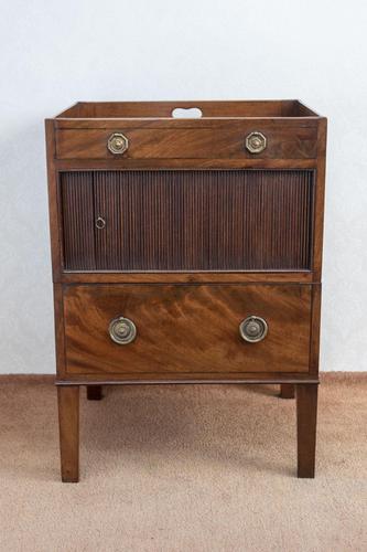 Late 18th Century Mahogany Bedside Cupboard (1 of 8) Late 18th Century Mahogany Bedside Cupboard (1 of 8)