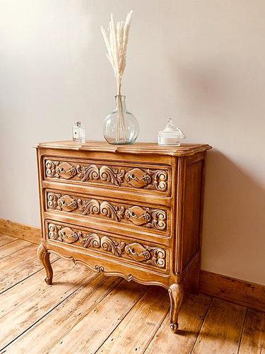 French Antique Style Small Chest of Drawers (1 of 4) French Antique Style Small Chest of Drawers (1 of 4)