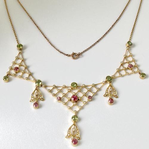 Antique Edwardian 1.50 Carat Peridot & 1.00 Carat Pink Tourmaline & Pearl Necklace (1 of 8) Antique Edwardian 1.50 Carat Peridot & 1.00 Carat Pink Tourmaline & Pearl Necklace (1 of 8)