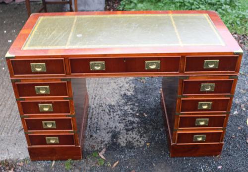 1960s Mahogany Military Style Pedestal Desk with Green Leather (1 of 4)