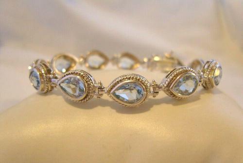 Vintage Silver & Aquamarine Bracelet 1970s 71/4" Length 16.6 Grams (1 of 12)