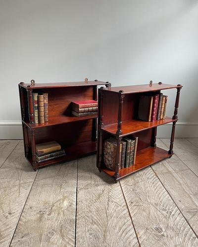 Good Quality Pair of Mahogany Wall Hanging Shelves (1 of 8)