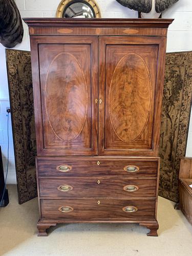 Georgian Mahogany Wardrobe with Satinwood Inlay c.1790 (1 of 3)