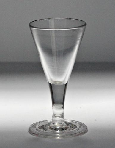 Small Georgian, English, Small Trumpet Bowl Dram Glass (1 of 3) Small Georgian, English, Small Trumpet Bowl Dram Glass (1 of 3)