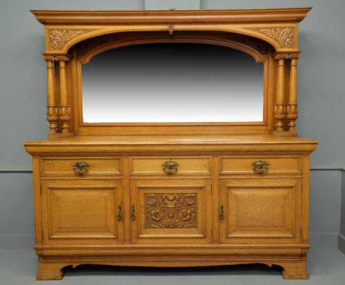 Edwardian Light Oak Carved Mirror-back Sideboard (1 of 17)