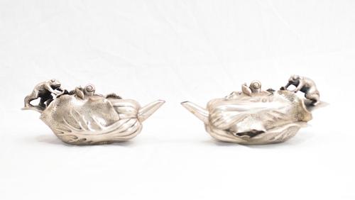 Pair Antique Chinese Tea Pots 1930 Cantonese Pewter (1 of 11) Pair Antique Chinese Tea Pots 1930 Cantonese Pewter (1 of 11)