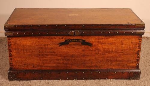 Campaign / Marine Chest From The Port of Hull - 19th Century (1 of 15) Campaign / Marine Chest From The Port of Hull - 19th Century (1 of 15)