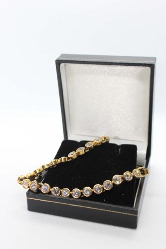 Vintage Gold Plated Swarovski Tennis Bracelet (1 of 9) Vintage Gold Plated Swarovski Tennis Bracelet (1 of 9)